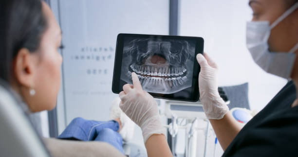 Licensed Dental Veneers service in Robbins, IL - Smile Center Dentistry